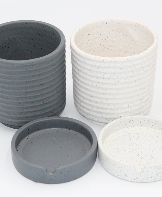 Luna Pot and Saucer Image 2